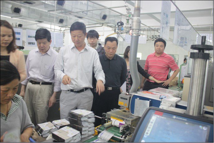 公安部、農(nóng)業(yè)部、工商總局等部委給予銀農(nóng)科技DCS自動化生產(chǎn)線高度贊譽